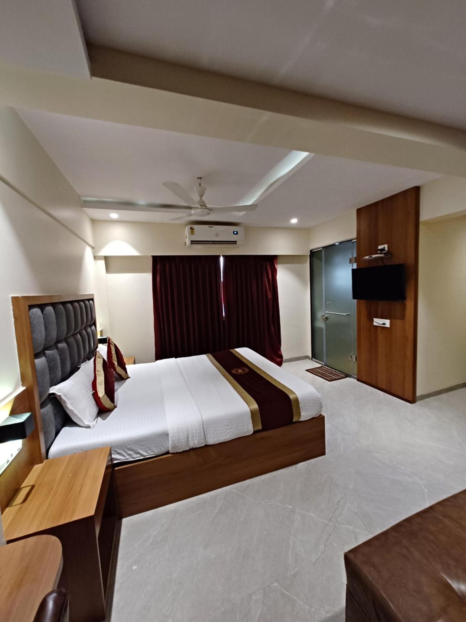 Hotel Ratna Mahal Mumbai Kültér fotó