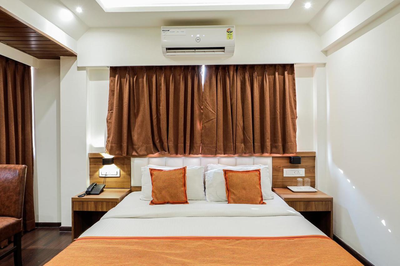 Hotel Ratna Mahal Mumbai Kültér fotó